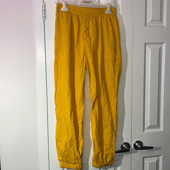 Streetwear Society | Mustard Yellow Windbreaker Cargos | Womens | BundleNsave - Picture 1 of 3
